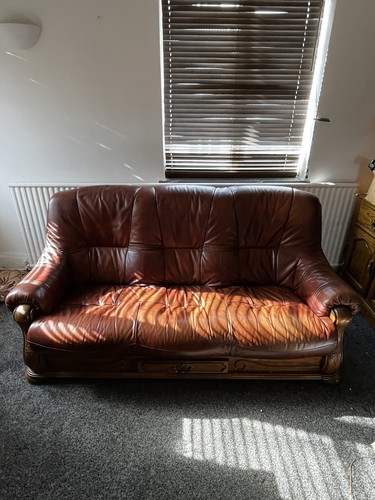 Vintage leather brown sofa - brown,