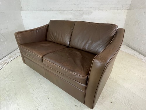 Leather two seat sofa vintage - seat,